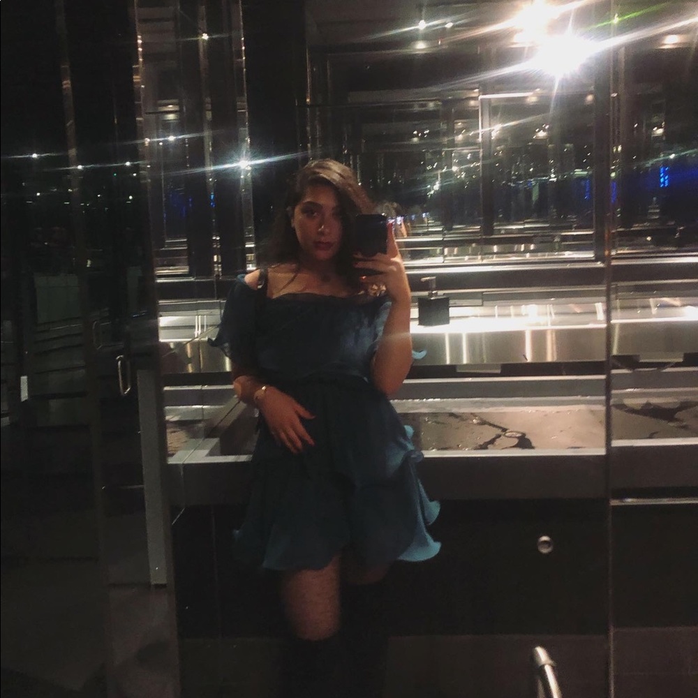 Meet your Posher, Äya